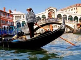 МАУ открыла регулярные рейсы в Венецию