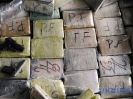 Неподалеку от Панамы на подводной лодке нашли шесть тонн кокаина
