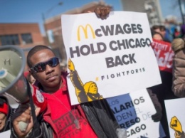 McDonald's пришлось приостановить работу штаб-квартиры в Чикаго из-за протестов сотрудников