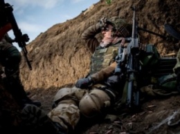 Боевики продолжают обстреливать силы АТО на Луганщине