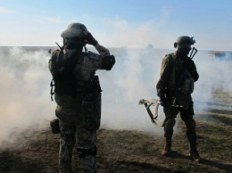 Снайперы боевиков обстреляли позиции сил АТО, двое украинских военных ранены