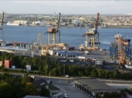 Украина заявила, что отсудила у РФ нефтяной танкер "Таманский"
