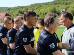Футбол без границ: в Закарпатье собрались ветераны футбола из США и Украины (ФОТО)