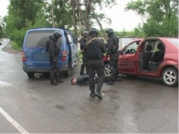 Полиция задержала в Одессе вооруженных грабителей из Ровно