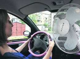 Как спастись от жары в машине?