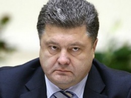 Порошенко пообещал Украине переход к развитию от выживания