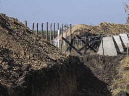 Россия вырыла 100-километровый ров вдоль границы с Украиной, - источник