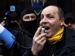 Парубиеобразные решили перенсти войну на всю территорию Украины
