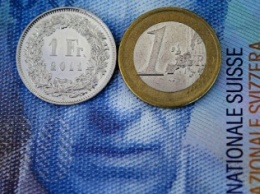 Швейцарцы отказались от "дармовых" ежемесячных 2 500 евро