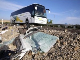 В Испании столкнулись автобус и грузовик: два человека погибли, 49 - травмированы