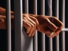 Заключенный алжирец не знал о залоге в два доллара