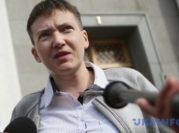 Савченко обещает рассказать в Раде о проблемах переселенцев