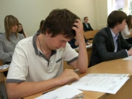 В Днепропетровской области около 30 школьников не допустили к ВНО