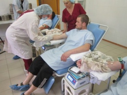 Сотрудники "Запорожкокса" поделились кровью