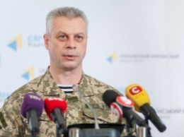 За сутки в зоне АТО погибших украинских военных нет, четверо получили ранения, - АП