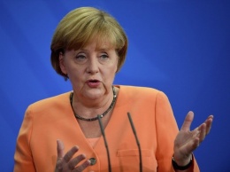 Меркель призывает немцев поддержать договор о торговле между США и ЕС