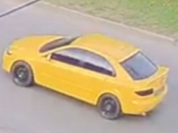 Полиция ищет водителя желтой иномарки (фото)