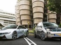 В Украине стартовали официальные продажи BMW i3 и i8 (ФОТО)