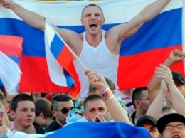 Российские фанаты во Франции в панике: Нам ничего не объясняют (ФОТО)