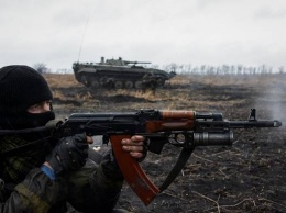 С утра в Луганской области идут ожесточенные бои