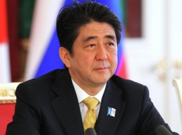Премьер Японии Абэ впервые посетит Украину 5-6 июня