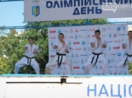 В Славянске проходит Олимпийский день