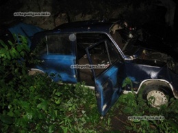 ДТП на Ивано-Франковщине: 16-летний парень с друзьями взял покататься отцовский ВАЗ 2101 и вылетел в кювет - водитель погиб, еще трое травмированы. ФОТО