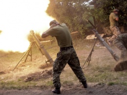 Боевики подвергли позиции сил АТО в Песках минометному обстрелу, - комбат "ОУН"