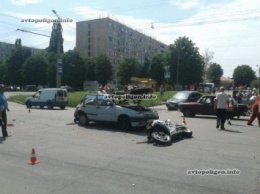 ДТП в Кировограде: мотоциклист на Honda влетел в Fiat Uno - пилот в реанимации. ФОТО