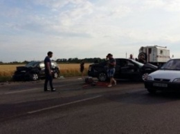 Полиция подтвердила гибель девушки на трассе "Одесса-Черноморск": еще одна покалечена (ФОТО)