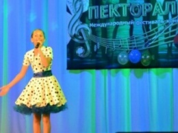 Ученики Добропольской музыкальной школы вернулись с Международного фестиваля с наградами