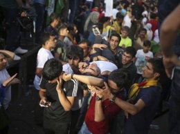 В Турции произошел теракт на митинге, более сотни раненых и двое погибших