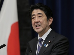 Синдзо Абэ: Япония выступает против силовых действий в Донбассе