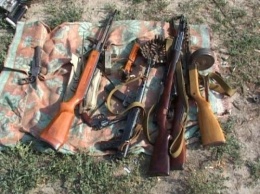 Московский полицейский собрал на даче коллекцию оружия и боеприпасов
