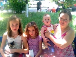 В Арцизе на юге Одесской области во время пожара спасли мать и троих детей