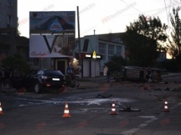 В Бердянске в ДТП попали полицейские: есть пострадавшие (ФОТО)
