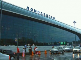 В Домодедово пассажир умер при посадке на самолет