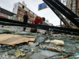 Тайфун на Тайване разрушил больше тысячи домов, отменены 400 авиаресов