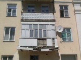 Балкон в Краматорске может стать причиной трагедии
