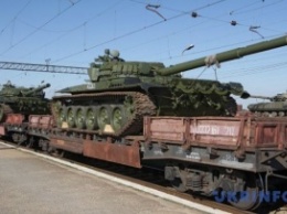 Боевиков вынудили возить оружие из РФ своими поездами