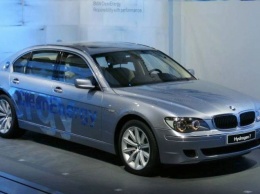 BMW с водородным двигателем появится в 2020 году