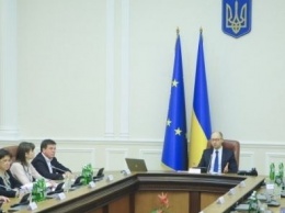 Яценюк: американским инвесторам 13 июля представят план украинской приватизации