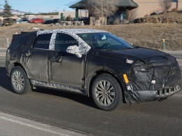 Новый Cadillac SRX выйдет в начале 2016