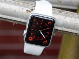В 2016 году в продажу поступят Apple Watch второго поколения