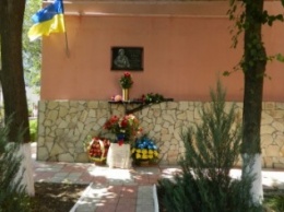 В Черноморске прошла траурная церемония памяти Виталия Шума (фото)