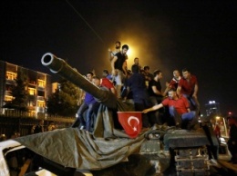 Переворот провалился: 10 итогов ночных событий в Турции