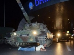 Все о попытке переворота в Турции к настоящему моменту