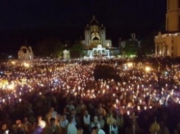 В Зарванице собрались 150 тысяч паломников греко-католиков из Украины и других стран
