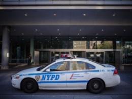 В Нью-Йорке этой ночью неизвестные обстреляли полицейских
