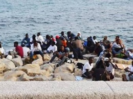 Ренци требует изменить миграционные правила ЕС